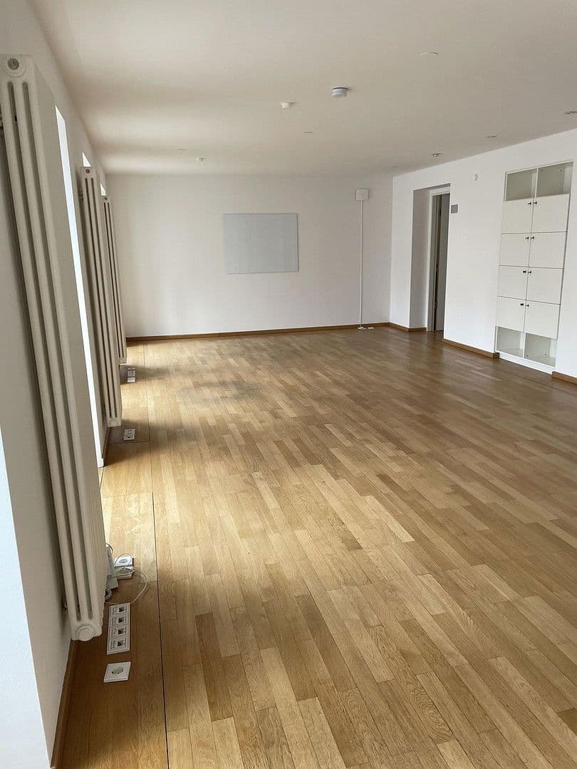 Pronájem kanceláře 414 m², München, Bavorsko Pronájem kanceláře 414 m², München, Bavorsko