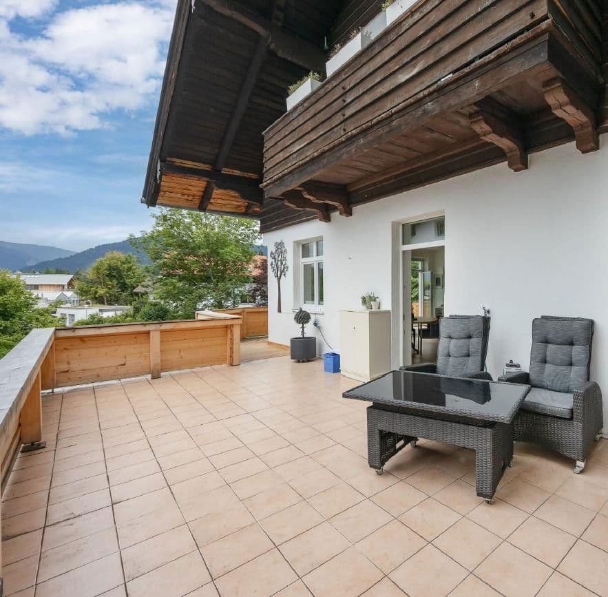 Prodej bytu 4+kk 176 m², Münchner Str. 55, Bad Wiessee, Bavorsko Prodej bytu 4+kk 176 m², Münchner Str. 55, Bad Wiessee, Bavorsko