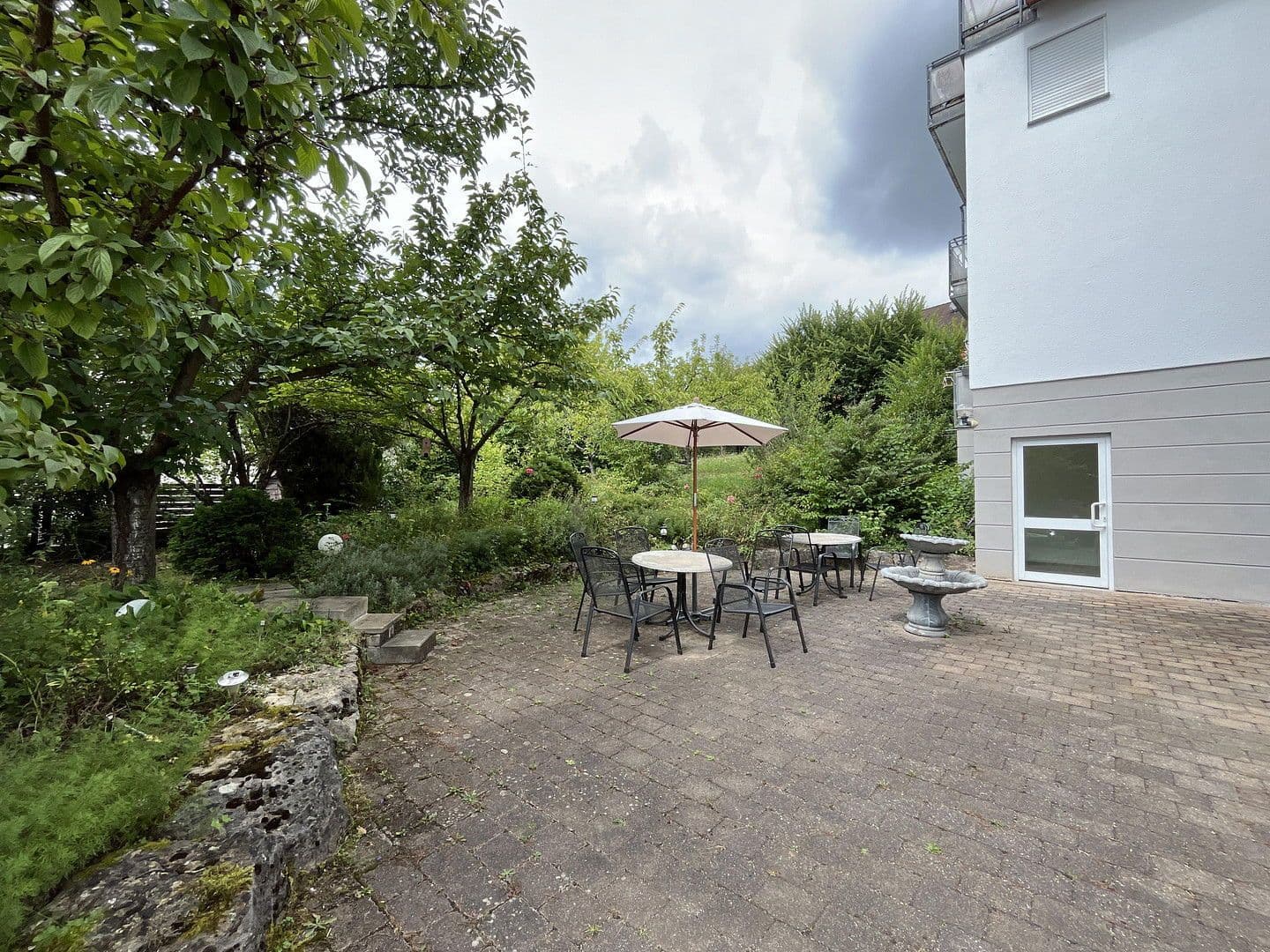 Pronájem bytu 2+kk 81 m², Möckmühl, Bádensko-Württembersko Pronájem bytu 2+kk 81 m², Möckmühl, Bádensko-Württembersko