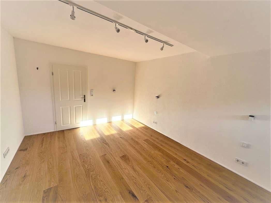 Pronájem bytu 3+1 75 m², auf Anfrage, Bad Wiessee, Bavorsko Pronájem bytu 3+1 75 m², auf Anfrage, Bad Wiessee, Bavorsko