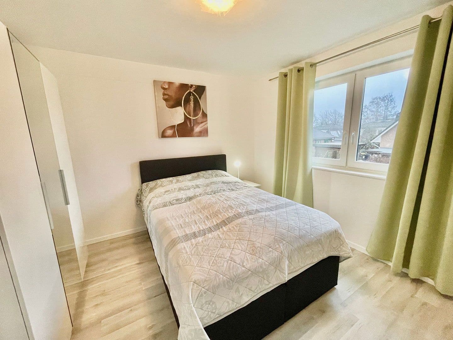 Pronájem domu 132 m², pozemek 280 m², Am Wiesengrunde 1a, Norderstedt, Šlesvicko-Holštýnsko Pronájem domu 132 m², pozemek 280 m², Am Wiesengrunde 1a, Norderstedt, Šlesvicko-Holštýnsko