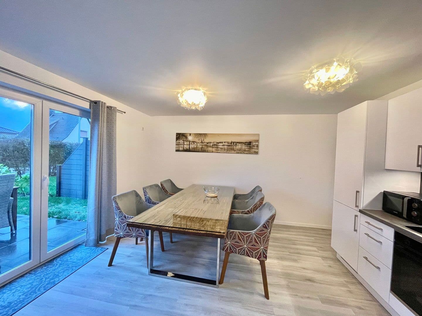 Pronájem domu 132 m², pozemek 280 m², Am Wiesengrunde 1a, Norderstedt, Šlesvicko-Holštýnsko Pronájem domu 132 m², pozemek 280 m², Am Wiesengrunde 1a, Norderstedt, Šlesvicko-Holštýnsko