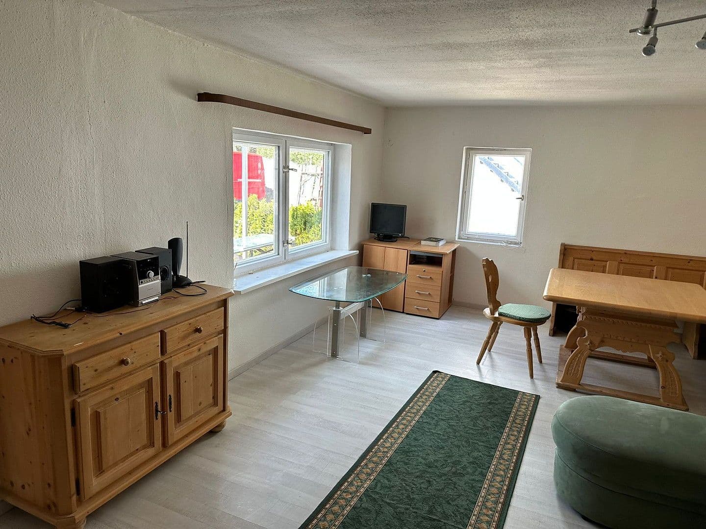 Pronájem domu 200 m², pozemek 750 m², Höhenkirchen, Bavorsko Pronájem domu 200 m², pozemek 750 m², Höhenkirchen, Bavorsko