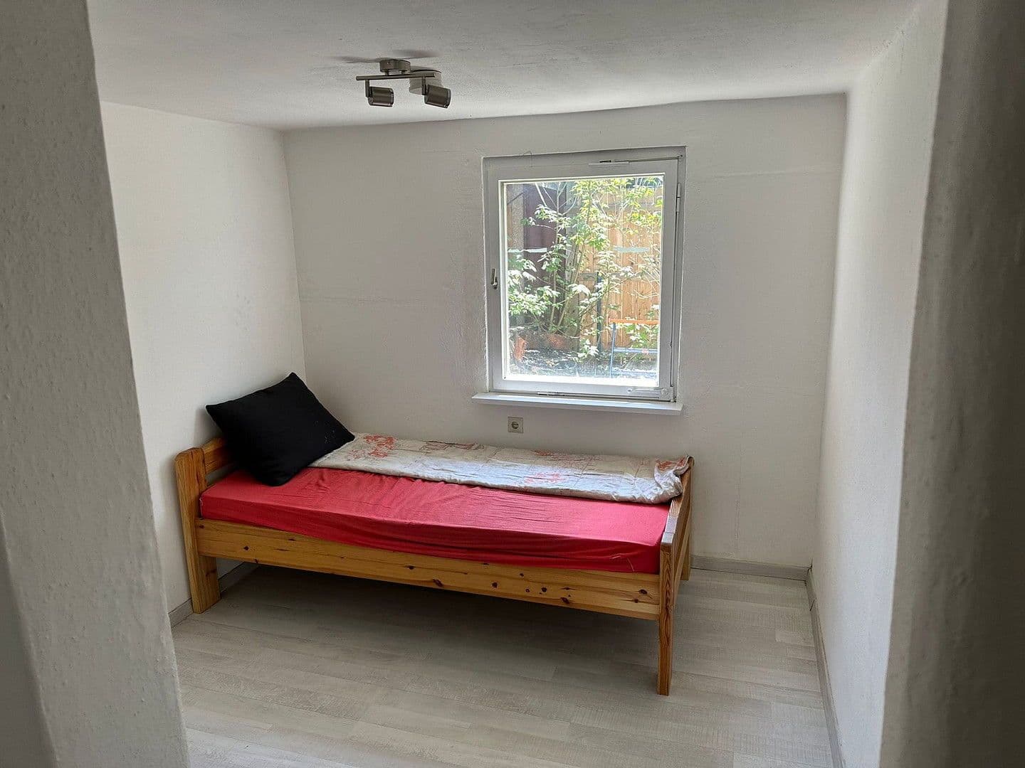 Pronájem domu 200 m², pozemek 750 m², Höhenkirchen, Bavorsko Pronájem domu 200 m², pozemek 750 m², Höhenkirchen, Bavorsko