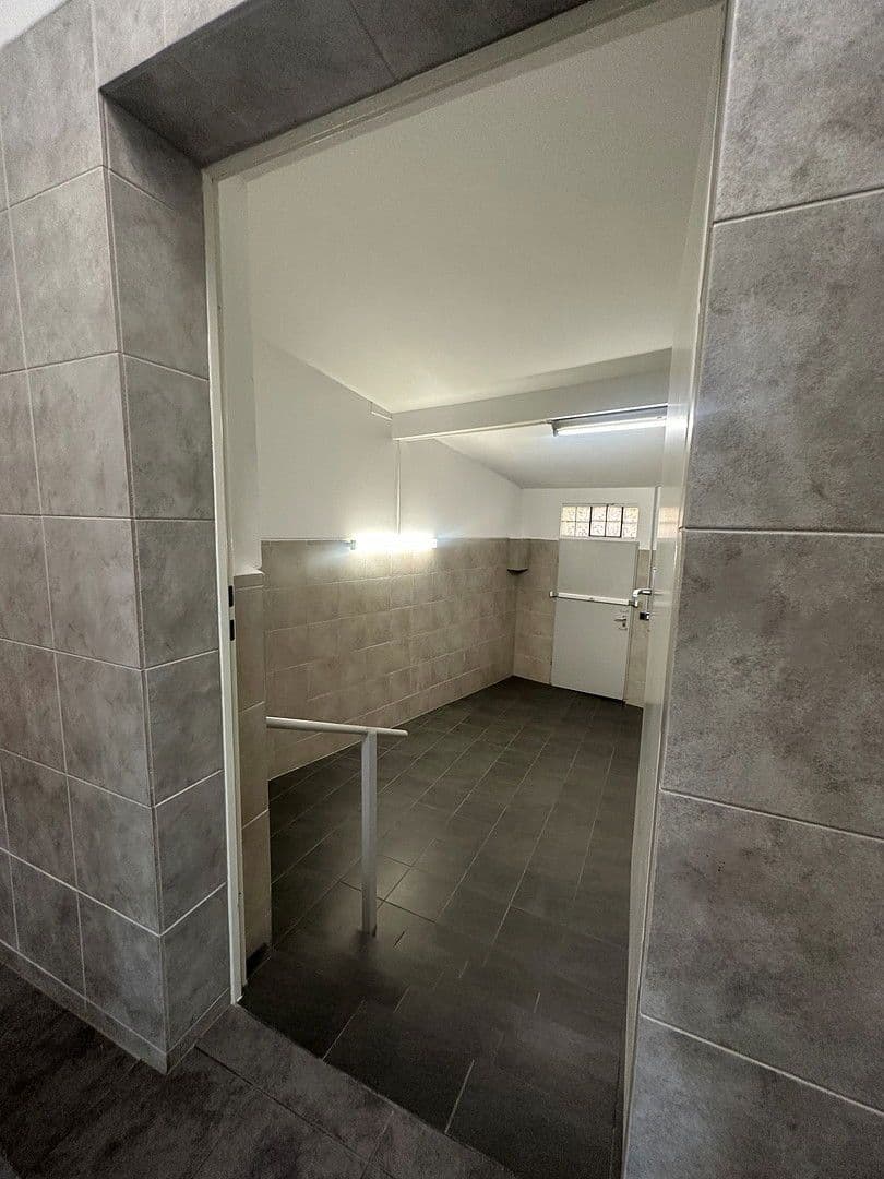 Pronájem nebytového prostoru 90 m², Antoniterstr. 54, Alzey, Porýní-Falc Pronájem nebytového prostoru 90 m², Antoniterstr. 54, Alzey, Porýní-Falc