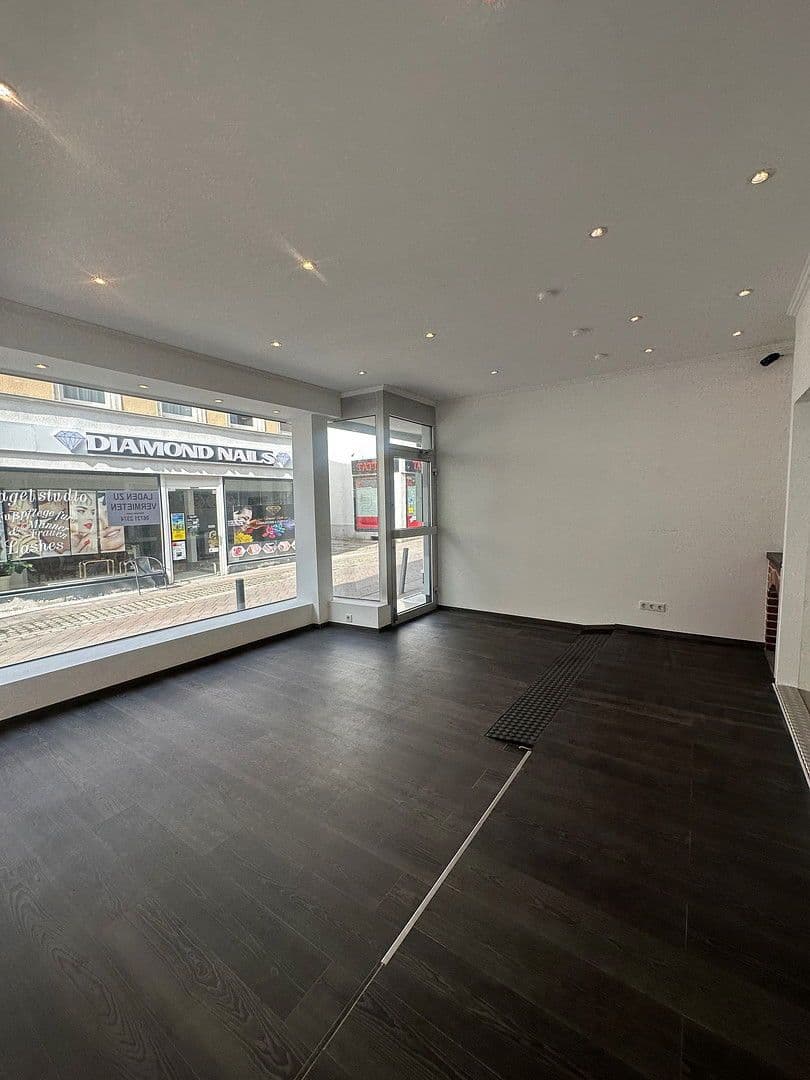 Pronájem nebytového prostoru 90 m², Antoniterstr. 54, Alzey, Porýní-Falc Pronájem nebytového prostoru 90 m², Antoniterstr. 54, Alzey, Porýní-Falc