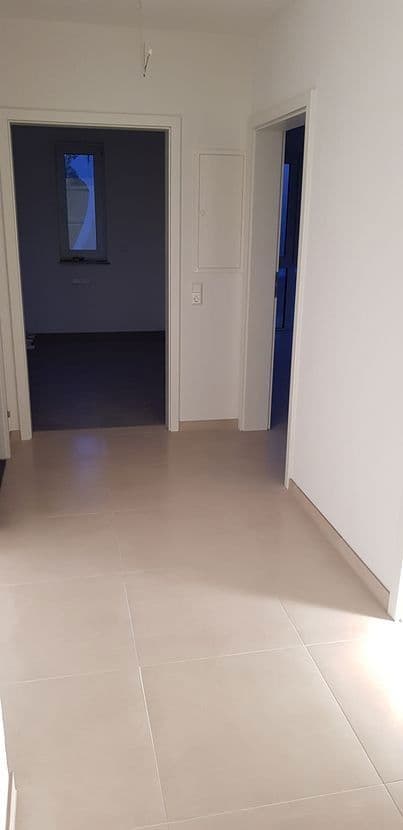 Pronájem bytu 4+1 110 m², Gartenstraße 20, Bad Rappenau, Bádensko-Württembersko Pronájem bytu 4+1 110 m², Gartenstraße 20, Bad Rappenau, Bádensko-Württembersko