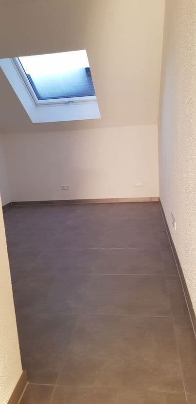Pronájem bytu 4+1 110 m², Gartenstraße 20, Bad Rappenau, Bádensko-Württembersko Pronájem bytu 4+1 110 m², Gartenstraße 20, Bad Rappenau, Bádensko-Württembersko