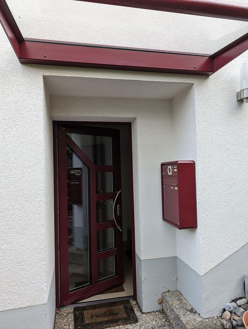 Pronájem bytu 2+kk 50 m², Ulm, Bádensko-Württembersko Pronájem bytu 2+kk 50 m², Ulm, Bádensko-Württembersko