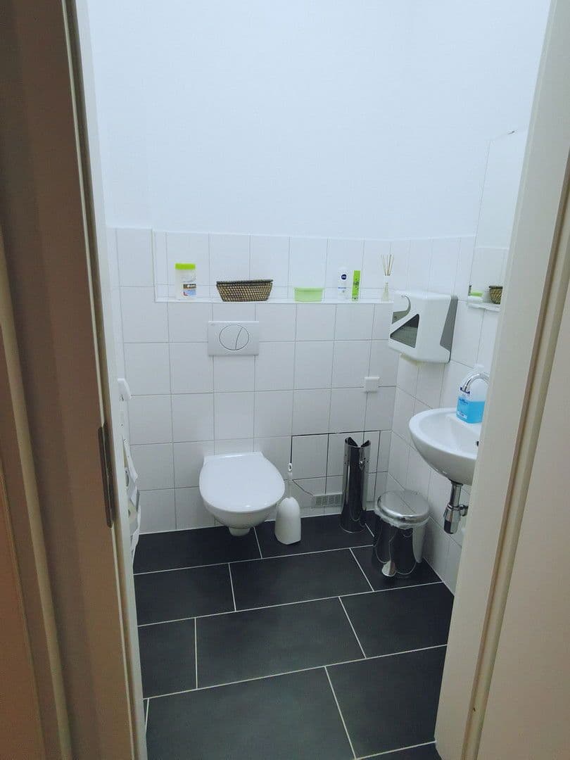 Pronájem kanceláře 100 m², Hauptstr. 104, Schwelm, Severní Porýní-Vestfálsko Pronájem kanceláře 100 m², Hauptstr. 104, Schwelm, Severní Porýní-Vestfálsko