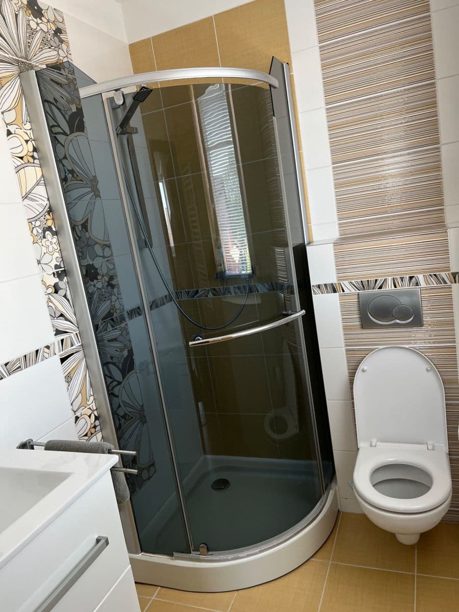 Prodej domu 220 m², pozemek 1.000 m², Vavřinecká, Kolín, Středočeský kraj Prodej domu 220 m², pozemek 1.000 m², Vavřinecká, Kolín, Středočeský kraj