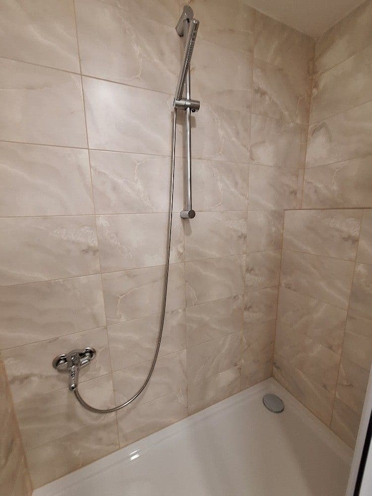 Pronájem bytu 3+1 84 m², Čajkovského, Hradec Králové, Královéhradecký kraj Pronájem bytu 3+1 84 m², Čajkovského, Hradec Králové, Královéhradecký kraj