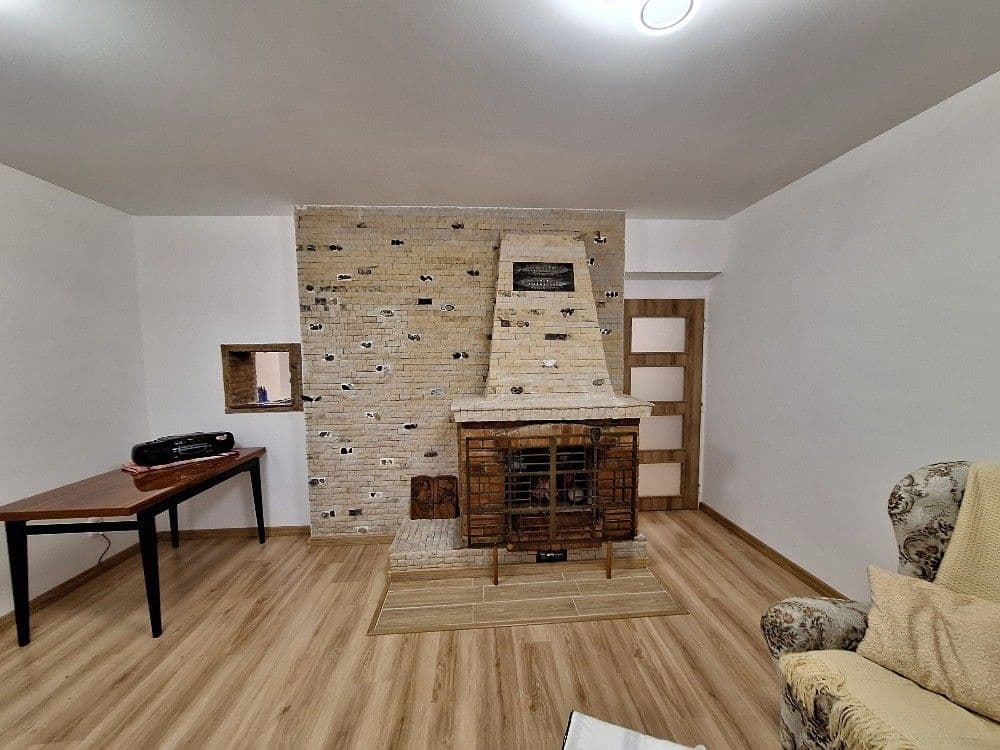 Pronájem bytu 3+1 84 m², Čajkovského, Hradec Králové, Královéhradecký kraj Pronájem bytu 3+1 84 m², Čajkovského, Hradec Králové, Královéhradecký kraj