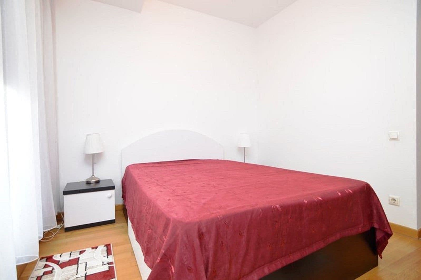 Pronájem bytu 2+1 70 m², Jirečkova, Praha, Praha Pronájem bytu 2+1 70 m², Jirečkova, Praha, Praha