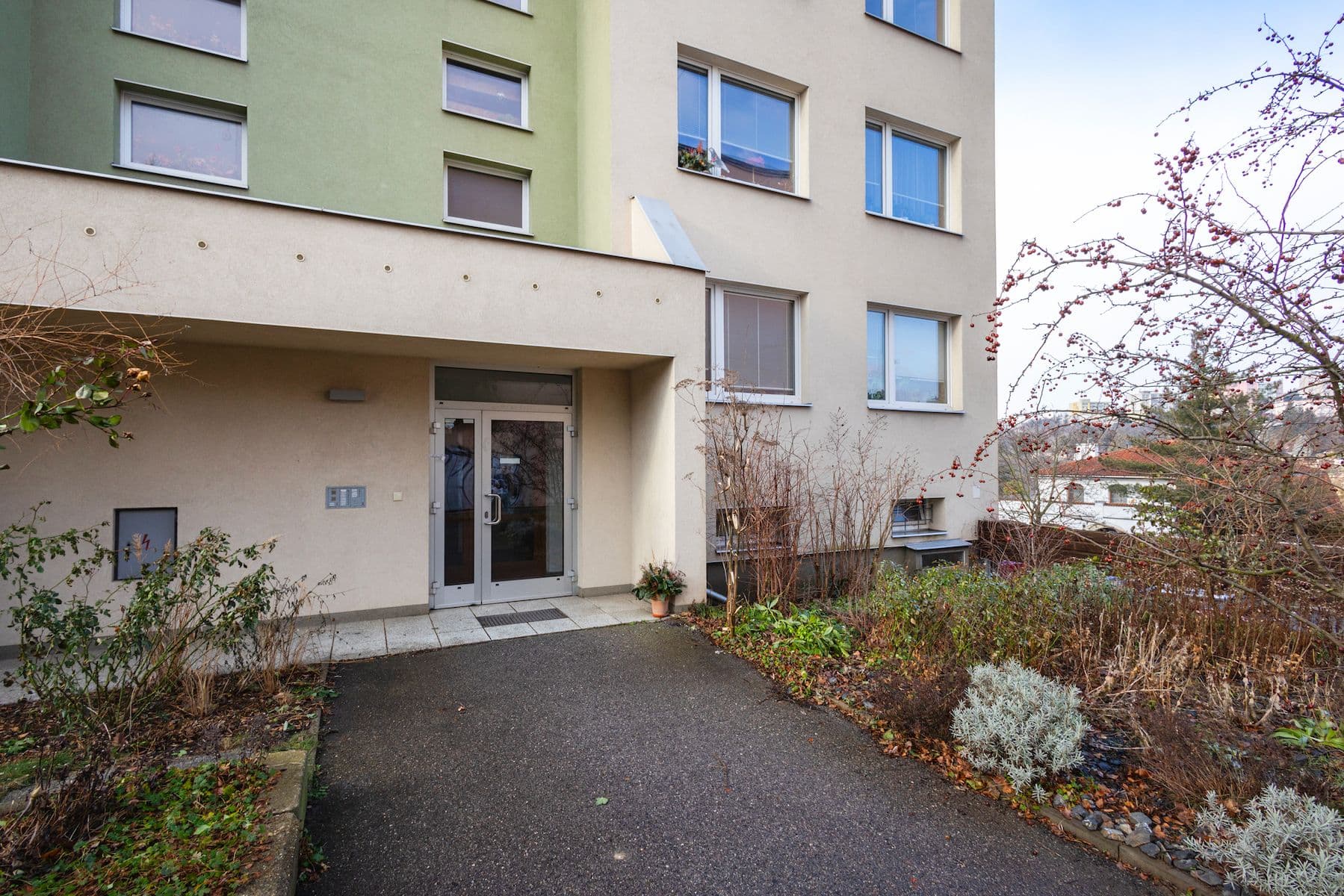 Prodej bytu 1+1 38 m², Přádova, Praha, Praha Prodej bytu 1+1 38 m², Přádova, Praha, Praha