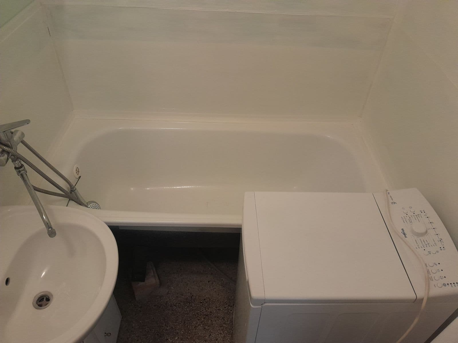 Prodej bytu 2+1 62 m², Pařížská, Kladno, Středočeský kraj Prodej bytu 2+1 62 m², Pařížská, Kladno, Středočeský kraj