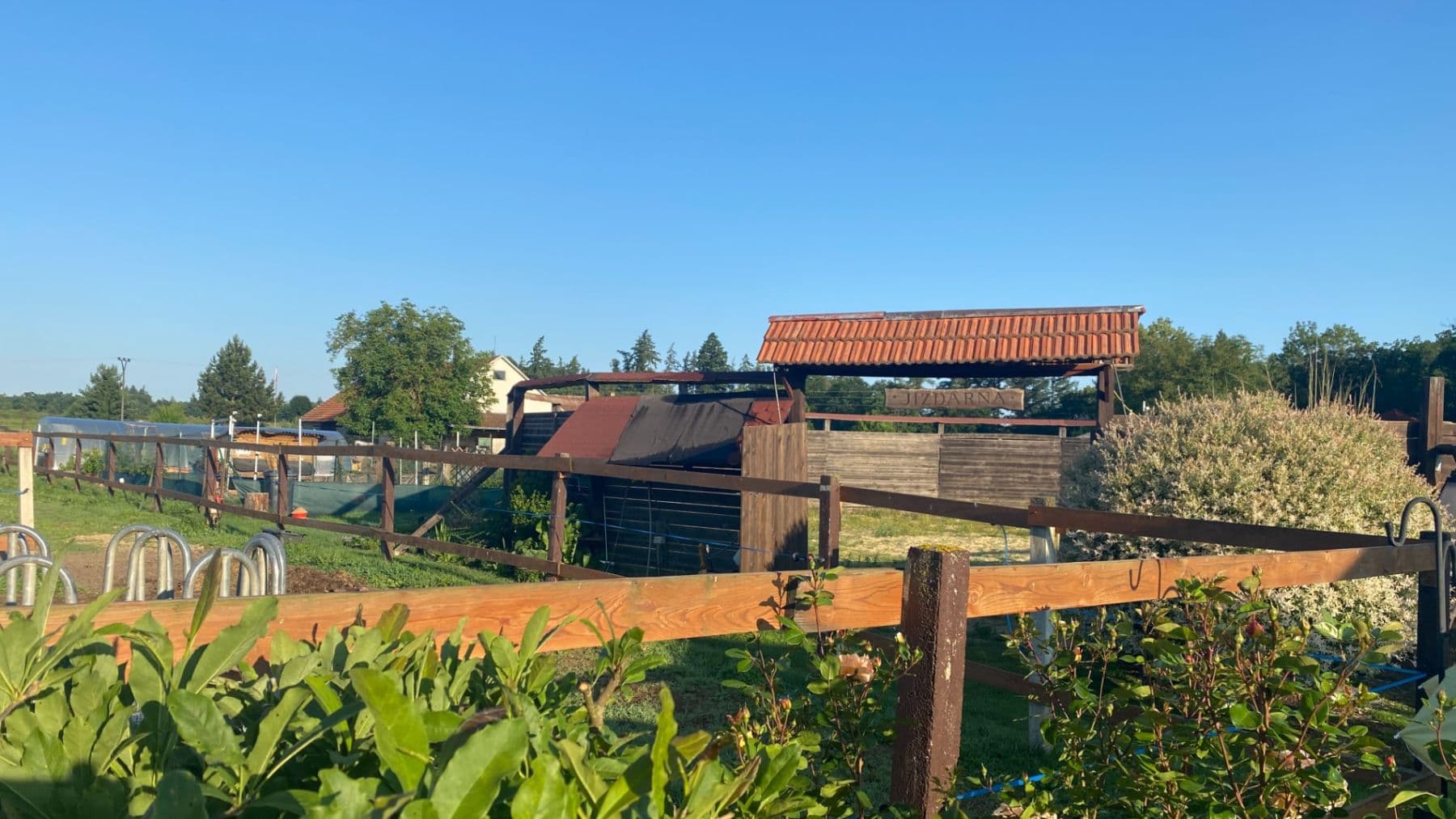 Prodej domu 1.577 m², pozemek 27.215 m², Pluhův Žďár, Jihočeský kraj Prodej domu 1.577 m², pozemek 27.215 m², Pluhův Žďár, Jihočeský kraj