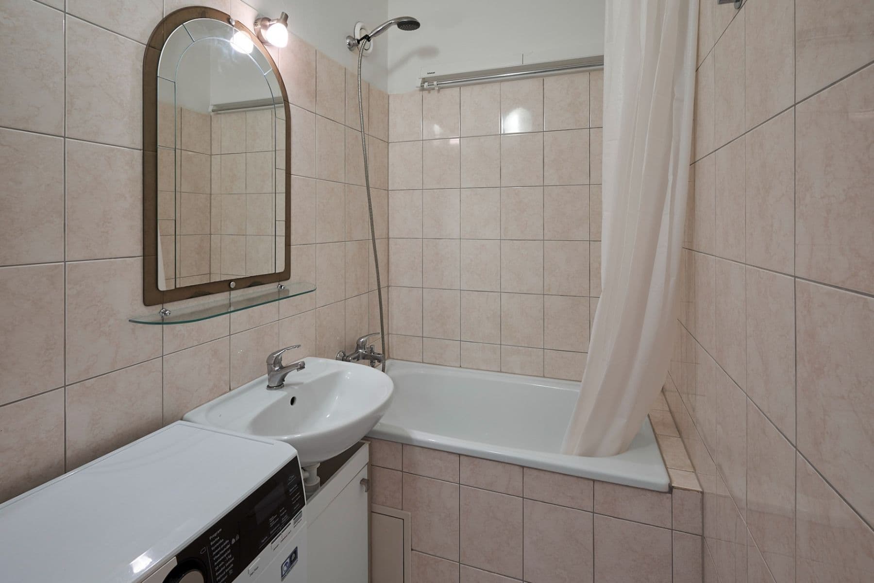 Pronájem bytu 2+kk 40 m², Makovského, Praha, Praha Pronájem bytu 2+kk 40 m², Makovského, Praha, Praha