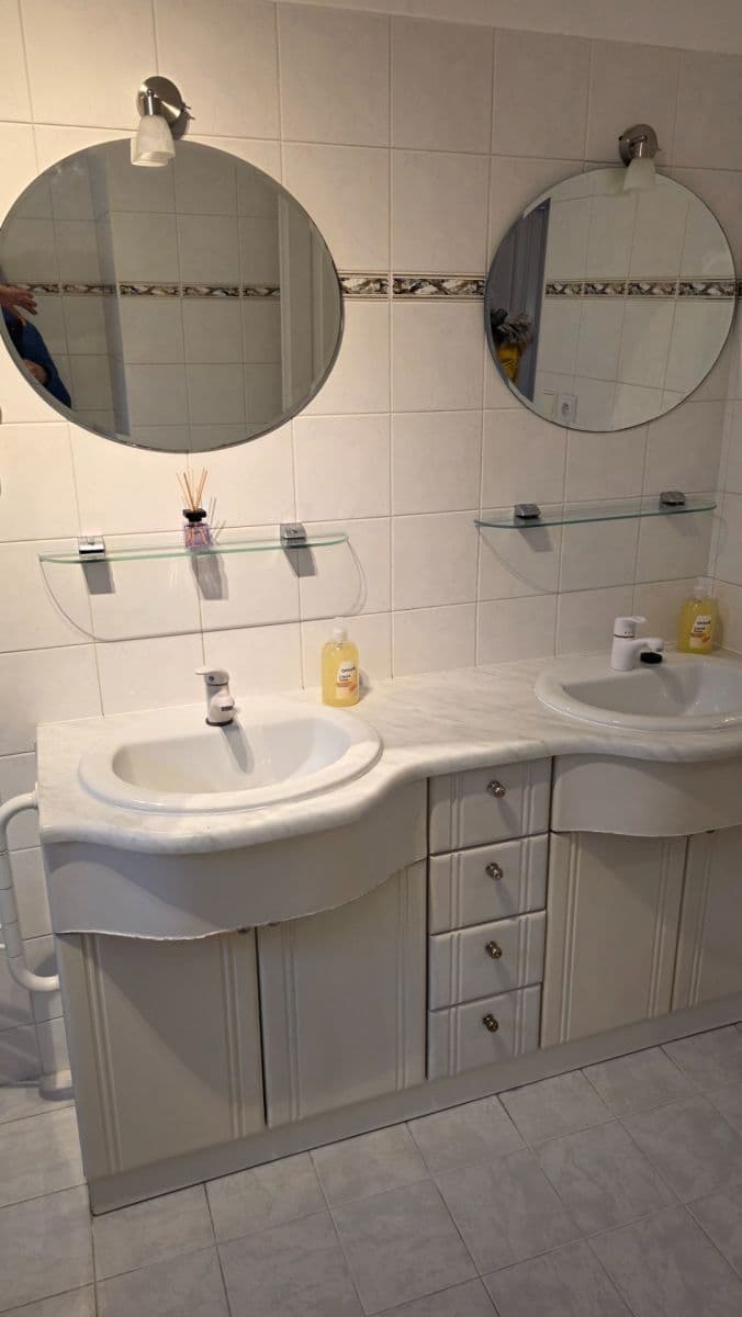 Pronájem domu 365 m², pozemek 600 m², V Březinkách, Praha, Praha Pronájem domu 365 m², pozemek 600 m², V Březinkách, Praha, Praha