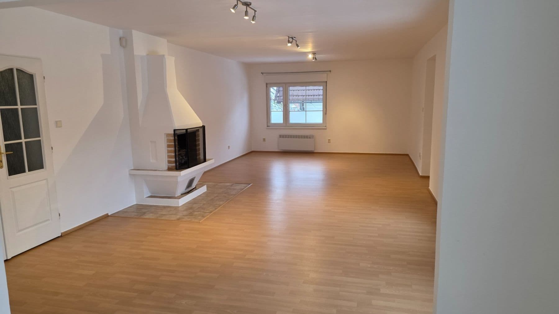 Pronájem domu 365 m², pozemek 600 m², V Březinkách, Praha, Praha Pronájem domu 365 m², pozemek 600 m², V Březinkách, Praha, Praha