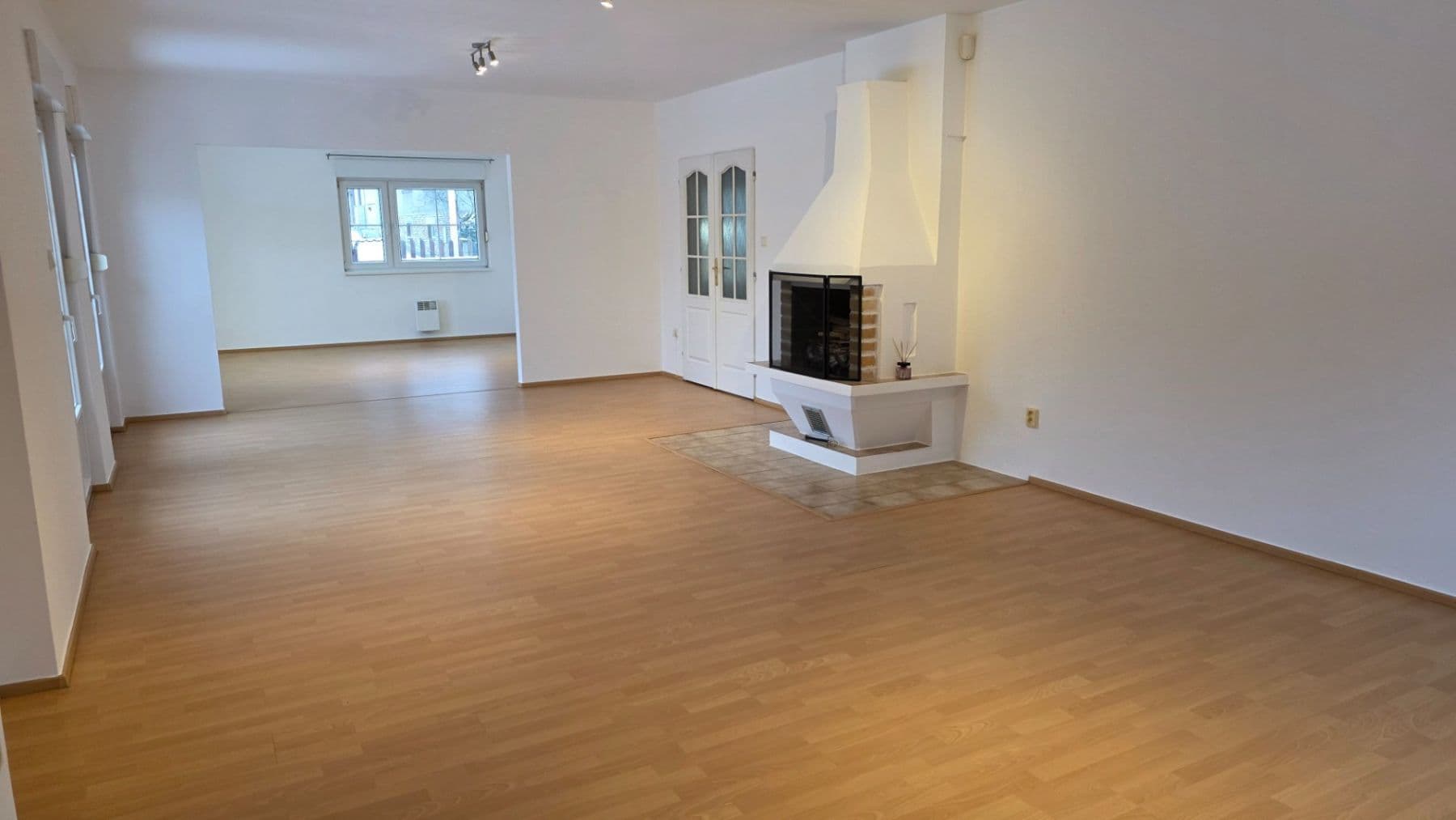 Pronájem domu 365 m², pozemek 600 m², V Březinkách, Praha, Praha Pronájem domu 365 m², pozemek 600 m², V Březinkách, Praha, Praha