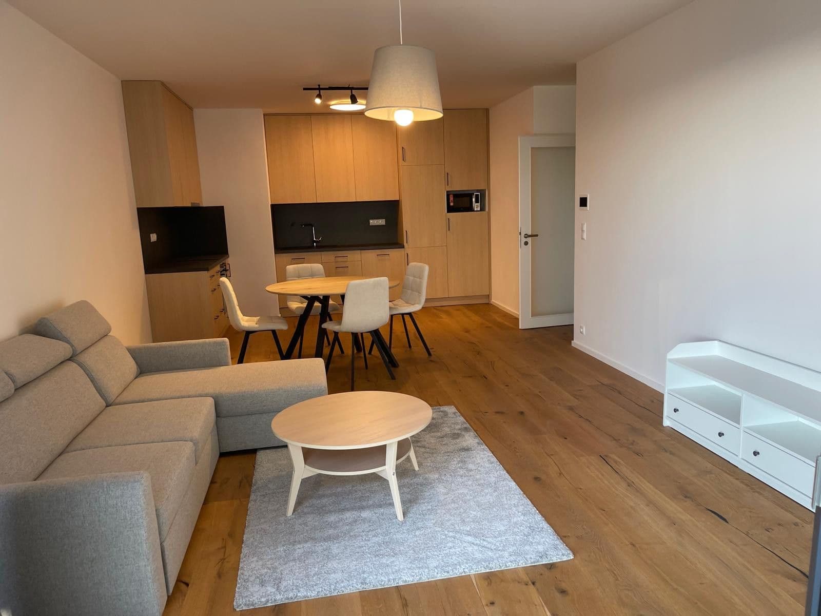 Pronájem bytu 2+kk 67 m², Ramonova, Praha, Praha Pronájem bytu 2+kk 67 m², Ramonova, Praha, Praha