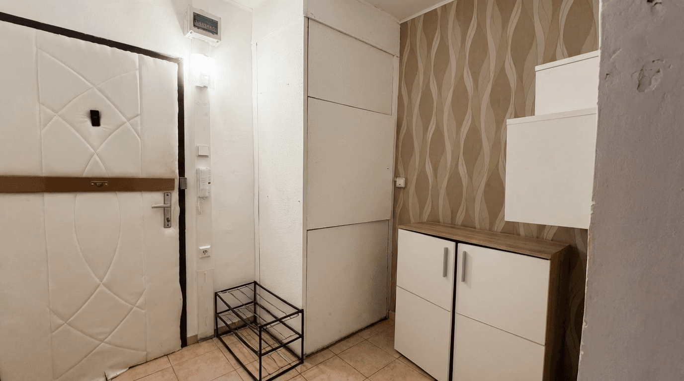 Prodej bytu 4+1 76 m², Pod hvězdárnou, Teplice, Ústecký kraj Prodej bytu 4+1 76 m², Pod hvězdárnou, Teplice, Ústecký kraj