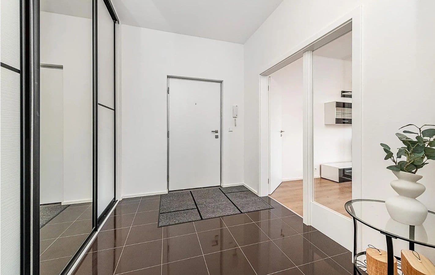 Prodej bytu 2+kk 65 m², Silurská, Praha, Praha Prodej bytu 2+kk 65 m², Silurská, Praha, Praha