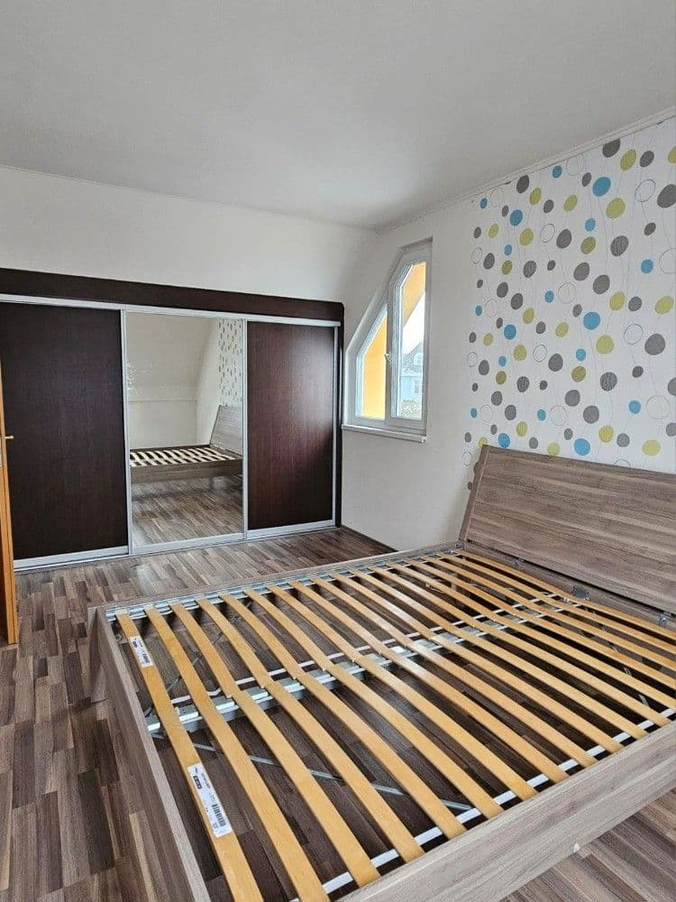 Pronájem bytu 2+1 69 m², Sportovní, Dobřejovice, Středočeský kraj Pronájem bytu 2+1 69 m², Sportovní, Dobřejovice, Středočeský kraj