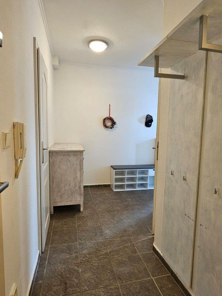 Pronájem bytu 2+1 69 m², Sportovní, Dobřejovice, Středočeský kraj Pronájem bytu 2+1 69 m², Sportovní, Dobřejovice, Středočeský kraj