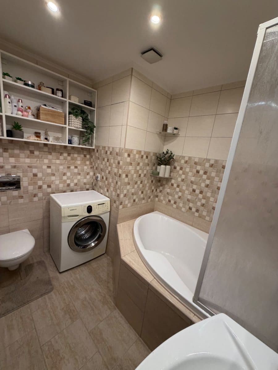 Prodej bytu 3+kk 88 m², Žižkova, Slaný, Středočeský kraj Prodej bytu 3+kk 88 m², Žižkova, Slaný, Středočeský kraj