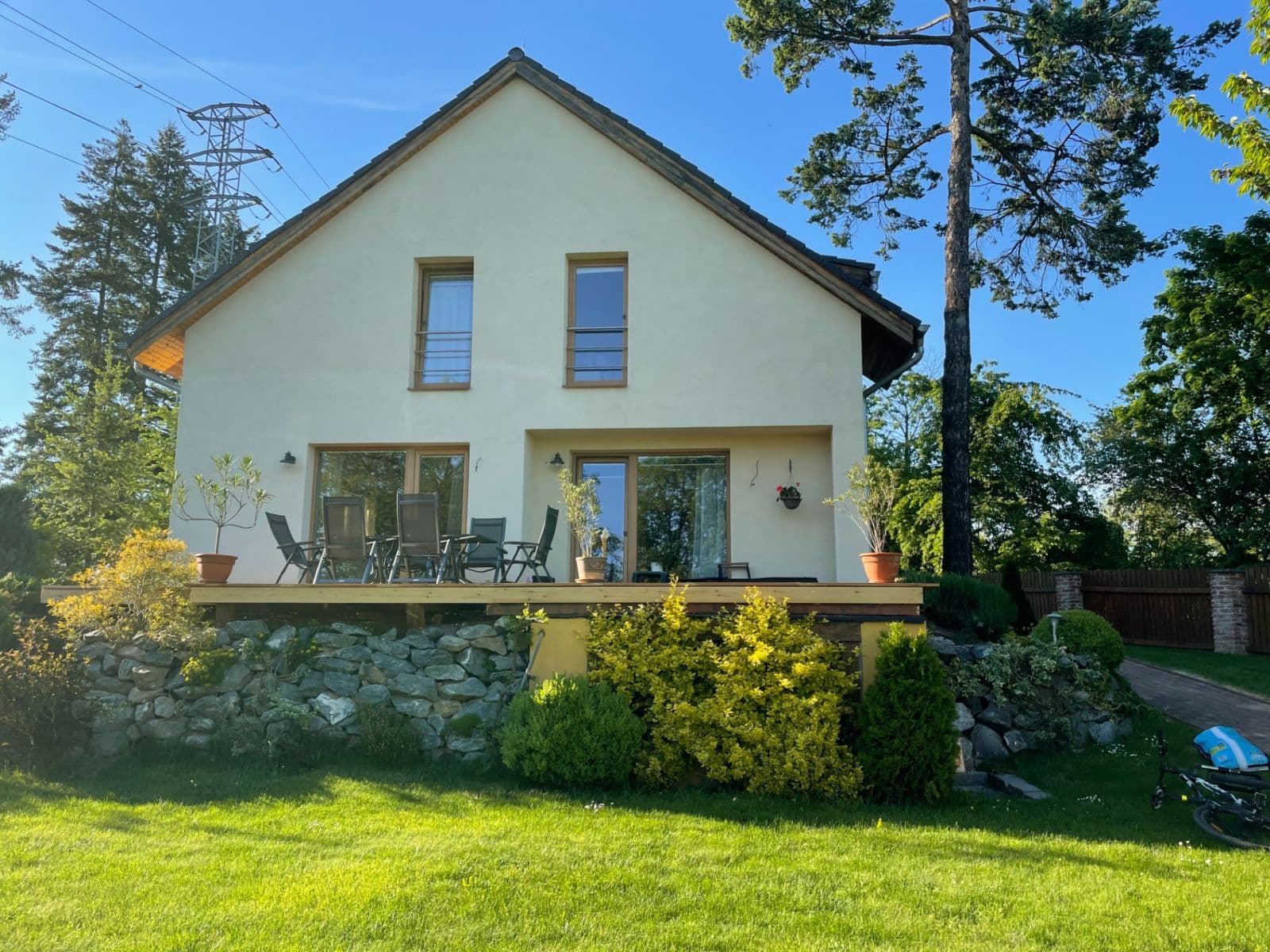 Prodej domu 200 m², pozemek 1.283 m², Boční, Nučice, Středočeský kraj Prodej domu 200 m², pozemek 1.283 m², Boční, Nučice, Středočeský kraj