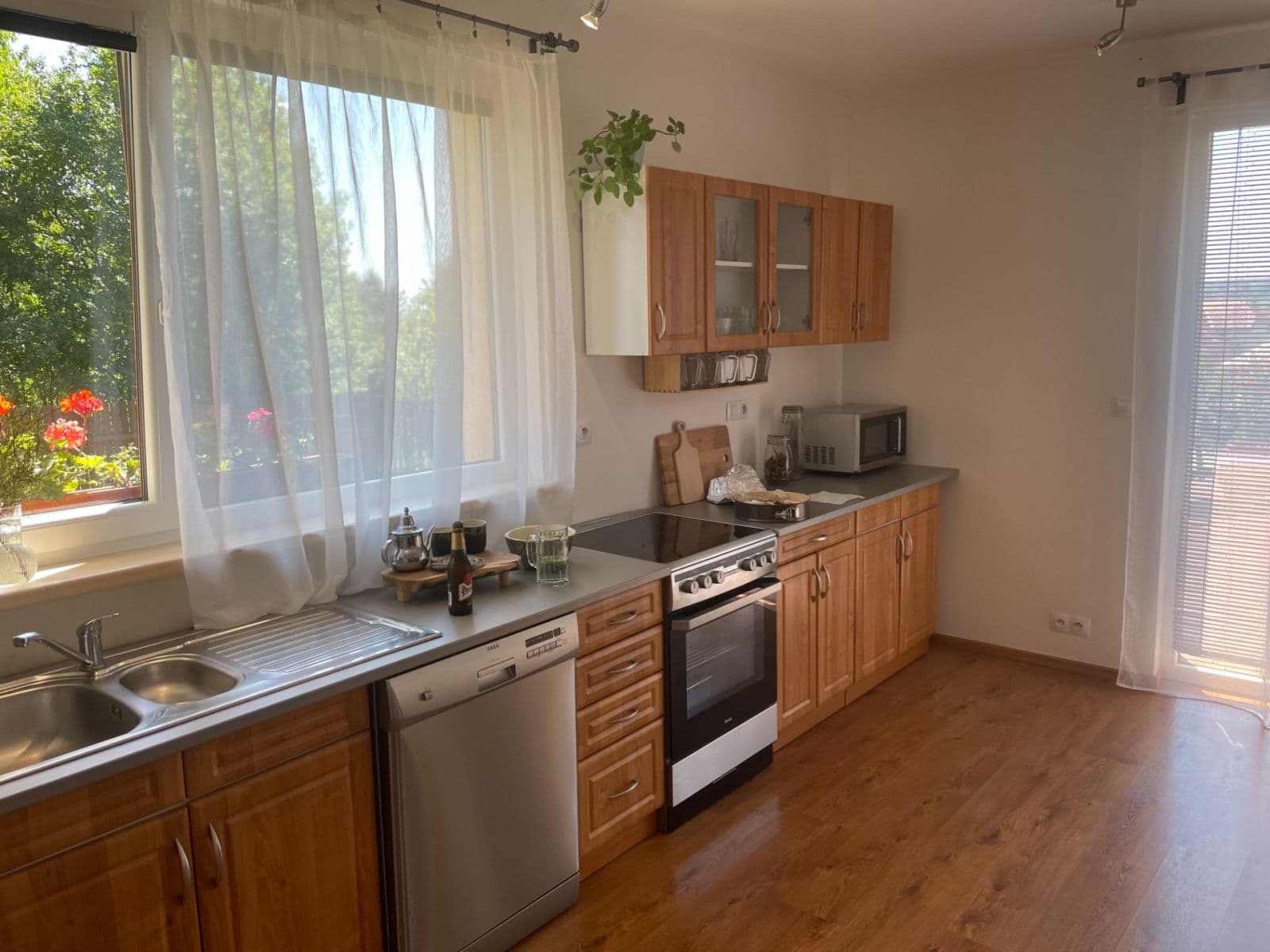 Prodej domu 200 m², pozemek 1.283 m², Boční, Nučice, Středočeský kraj Prodej domu 200 m², pozemek 1.283 m², Boční, Nučice, Středočeský kraj