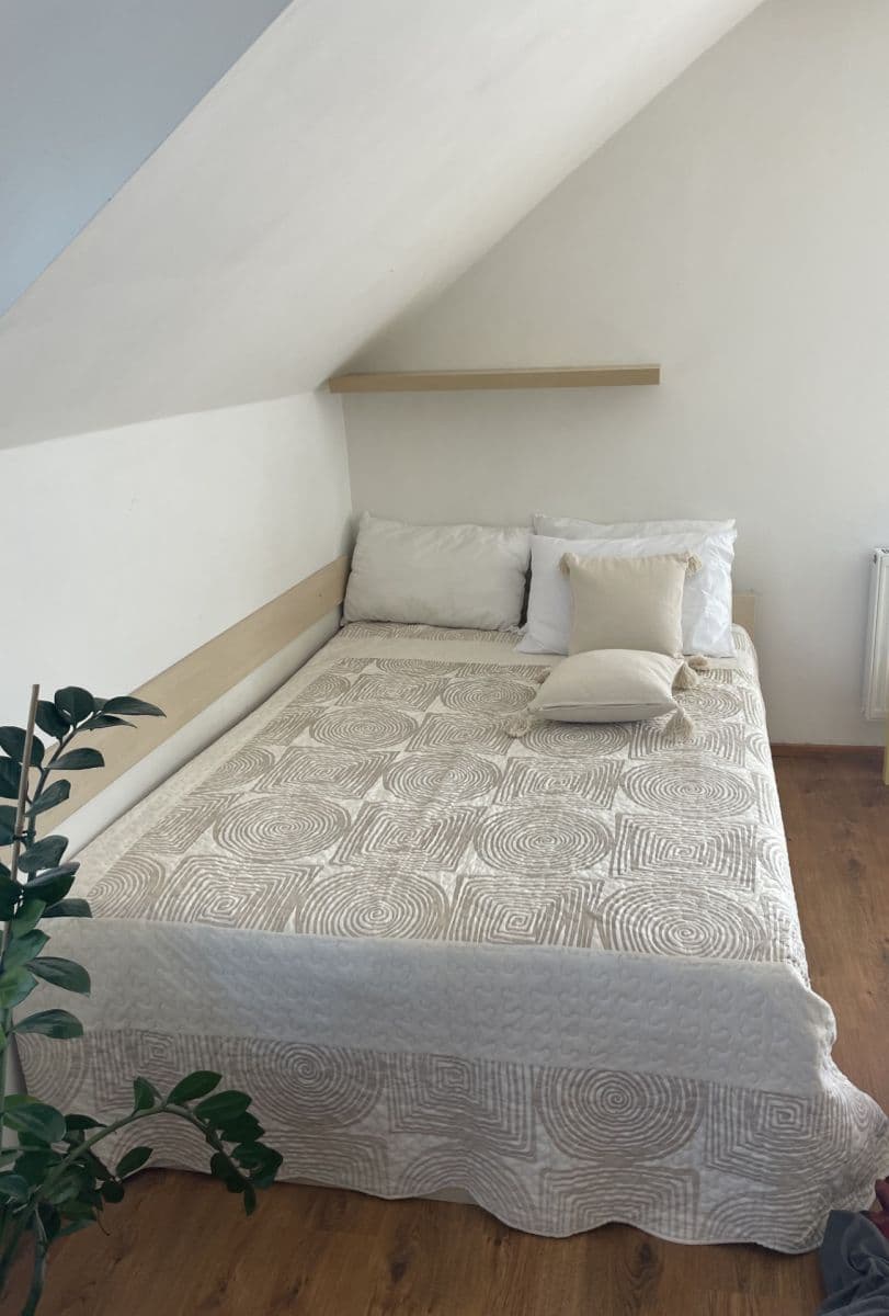 Prodej domu 200 m², pozemek 1.283 m², Boční, Nučice, Středočeský kraj Prodej domu 200 m², pozemek 1.283 m², Boční, Nučice, Středočeský kraj