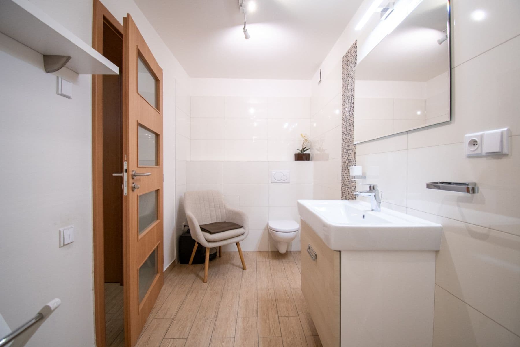 Prodej domu 224 m², pozemek 1.510 m², Račice, Ústecký kraj Prodej domu 224 m², pozemek 1.510 m², Račice, Ústecký kraj