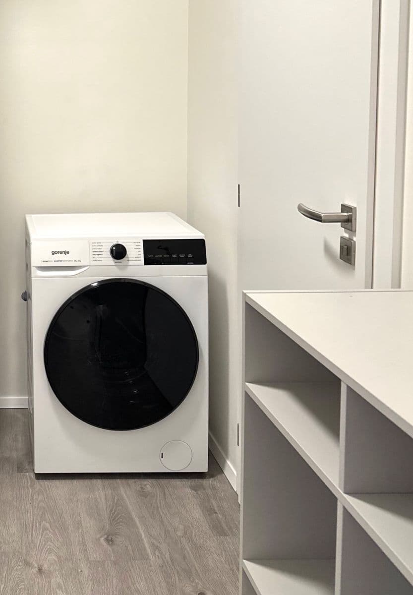 Pronájem bytu 1+kk 31 m², Nad Kolčavkou, Praha, Praha Pronájem bytu 1+kk 31 m², Nad Kolčavkou, Praha, Praha