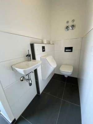 Pronájem bytu 2+1 96 m², Pforzheim, Bádensko-Württembersko Pronájem bytu 2+1 96 m², Pforzheim, Bádensko-Württembersko