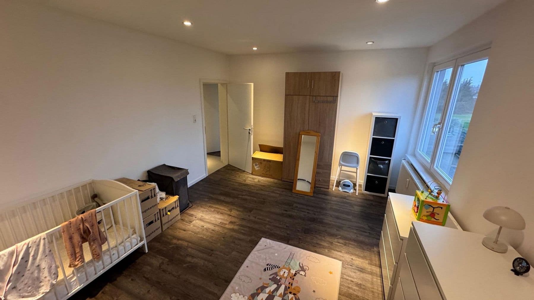 Pronájem bytu 1+1 92 m², Berliner Strasse 63, Lauenburg/Elbe, Šlesvicko-Holštýnsko Pronájem bytu 1+1 92 m², Berliner Strasse 63, Lauenburg/Elbe, Šlesvicko-Holštýnsko