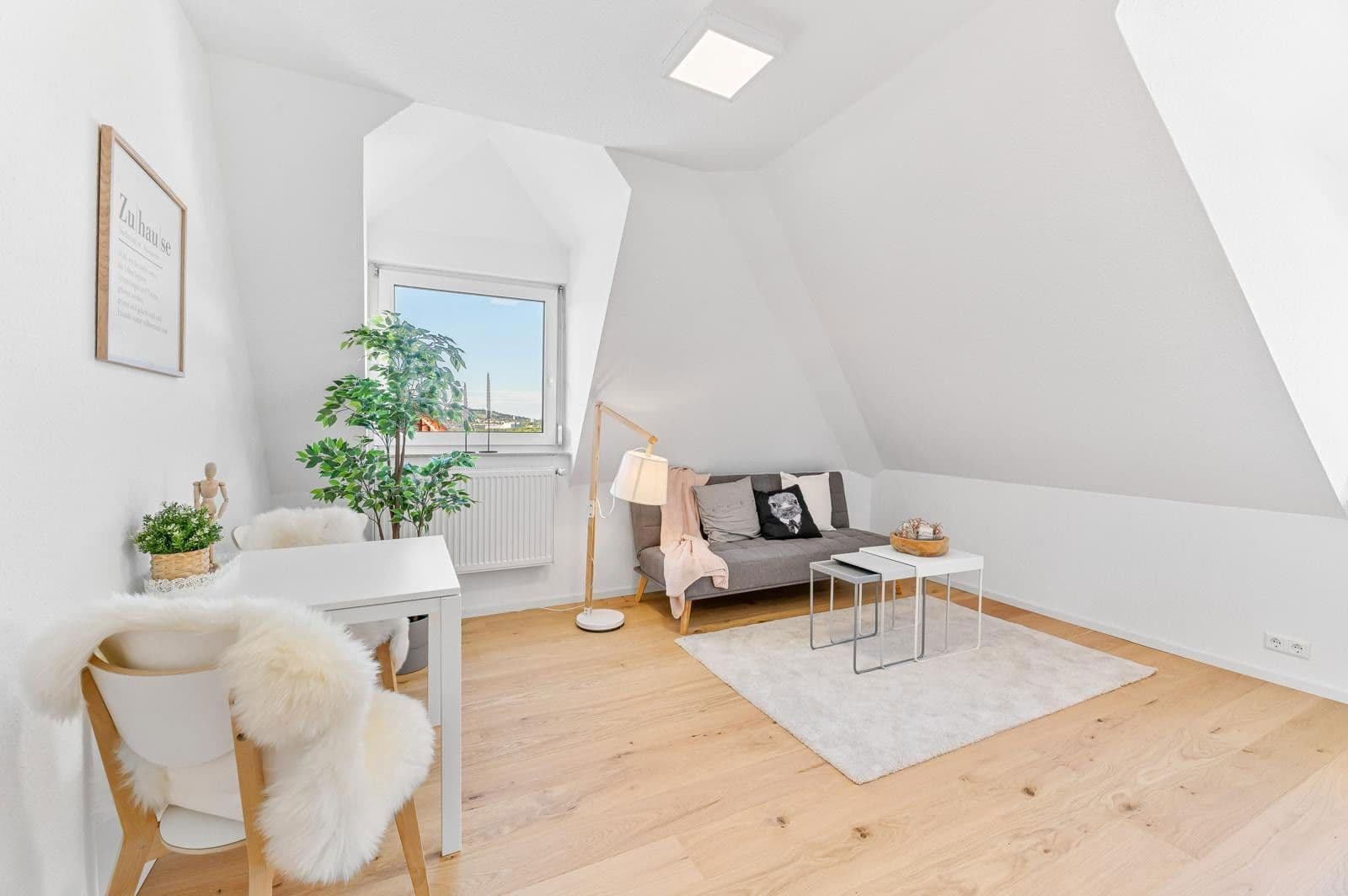 Pronájem bytu 2+1 44 m², Kernerstraße 22A, Stuttgart, Bádensko-Württembersko Pronájem bytu 2+1 44 m², Kernerstraße 22A, Stuttgart, Bádensko-Württembersko