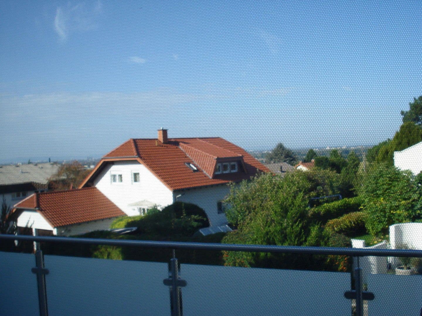 Pronájem domu 189 m², pozemek 343 m², Im Brünnel 26A, Hirschberg an der Bergstraße, Bádensko-Württembersko Pronájem domu 189 m², pozemek 343 m², Im Brünnel 26A, Hirschberg an der Bergstraße, Bádensko-Württembersko