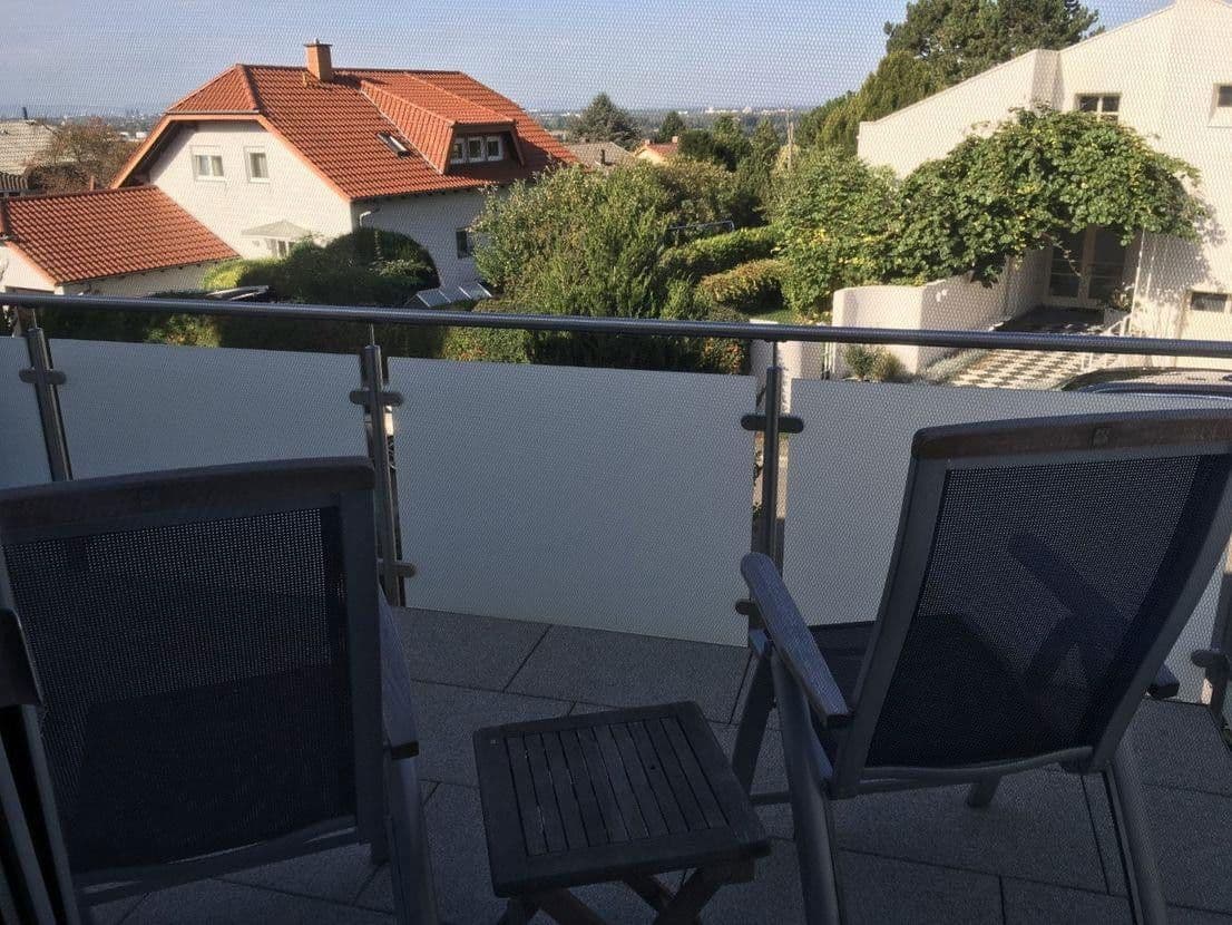 Pronájem domu 189 m², pozemek 343 m², Im Brünnel 26A, Hirschberg an der Bergstraße, Bádensko-Württembersko Pronájem domu 189 m², pozemek 343 m², Im Brünnel 26A, Hirschberg an der Bergstraße, Bádensko-Württembersko