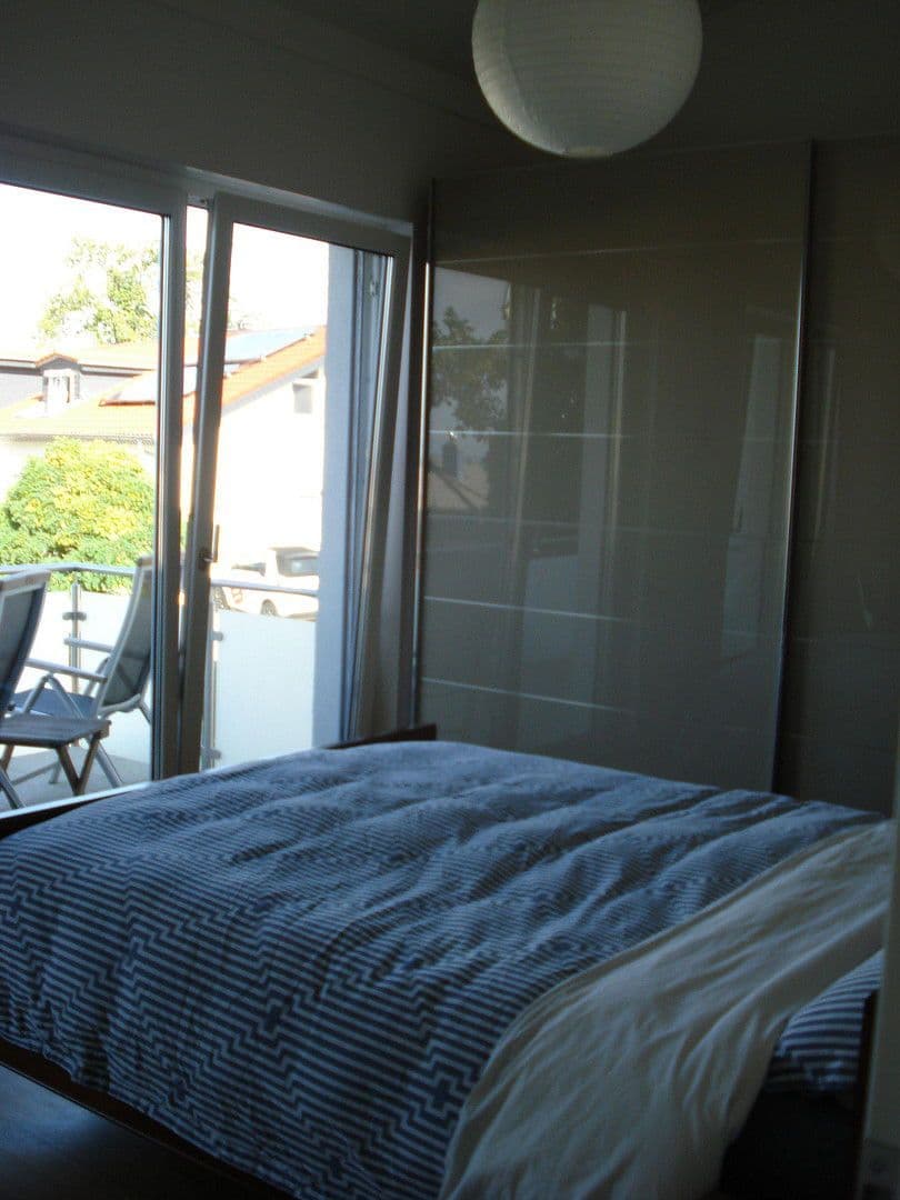 Pronájem domu 189 m², pozemek 343 m², Im Brünnel 26A, Hirschberg an der Bergstraße, Bádensko-Württembersko Pronájem domu 189 m², pozemek 343 m², Im Brünnel 26A, Hirschberg an der Bergstraße, Bádensko-Württembersko