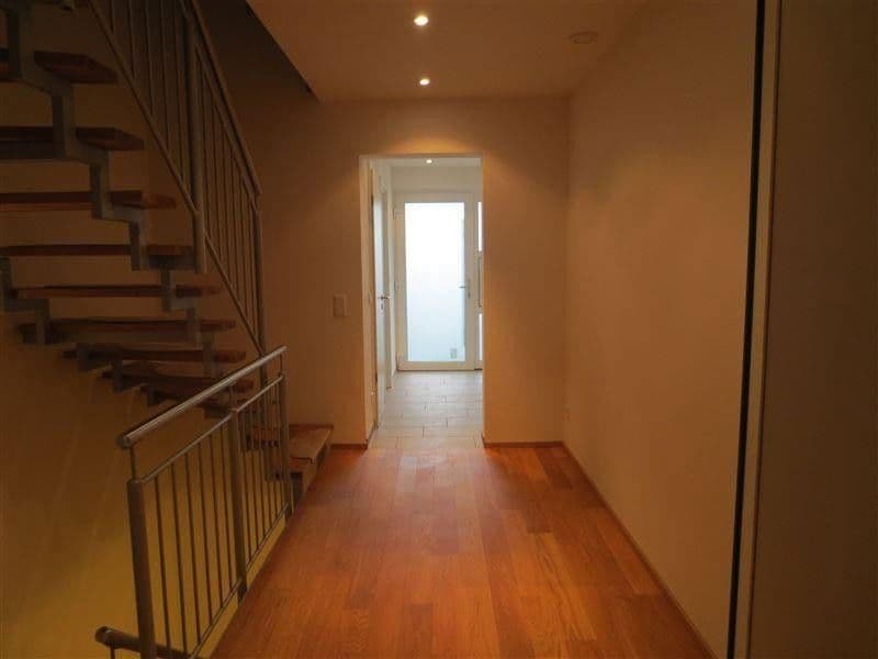 Pronájem domu 189 m², pozemek 343 m², Im Brünnel 26A, Hirschberg an der Bergstraße, Bádensko-Württembersko Pronájem domu 189 m², pozemek 343 m², Im Brünnel 26A, Hirschberg an der Bergstraße, Bádensko-Württembersko