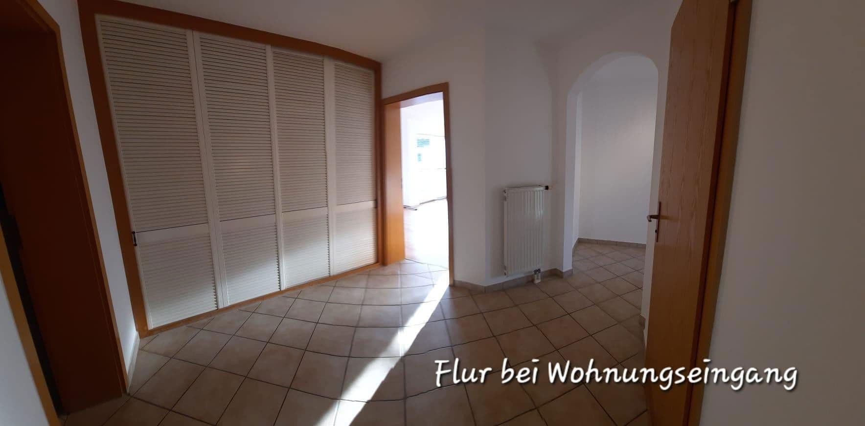 Prodej bytu 4+1 95 m², Neckarsteinach, Hessen Prodej bytu 4+1 95 m², Neckarsteinach, Hessen