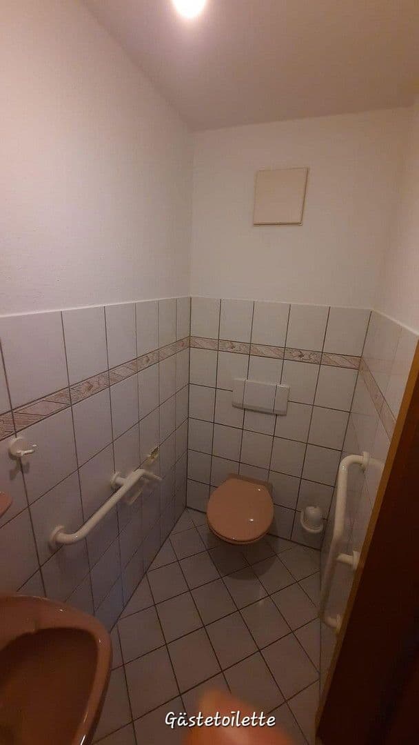 Prodej bytu 4+1 95 m², Neckarsteinach, Hessen Prodej bytu 4+1 95 m², Neckarsteinach, Hessen