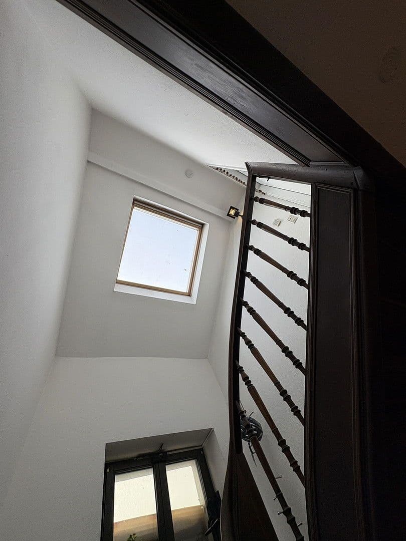 Prodej domu 230 m², pozemek 140 m², Bonn, Severní Porýní-Vestfálsko Prodej domu 230 m², pozemek 140 m², Bonn, Severní Porýní-Vestfálsko