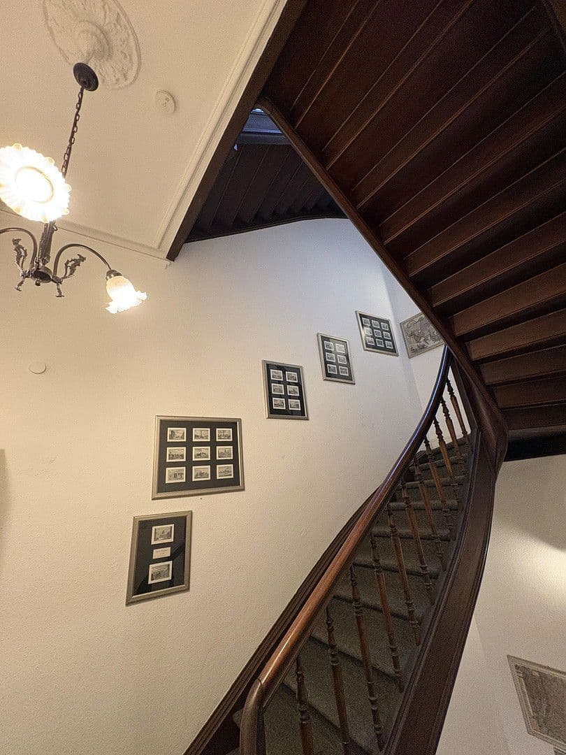 Prodej domu 230 m², pozemek 140 m², Bonn, Severní Porýní-Vestfálsko Prodej domu 230 m², pozemek 140 m², Bonn, Severní Porýní-Vestfálsko