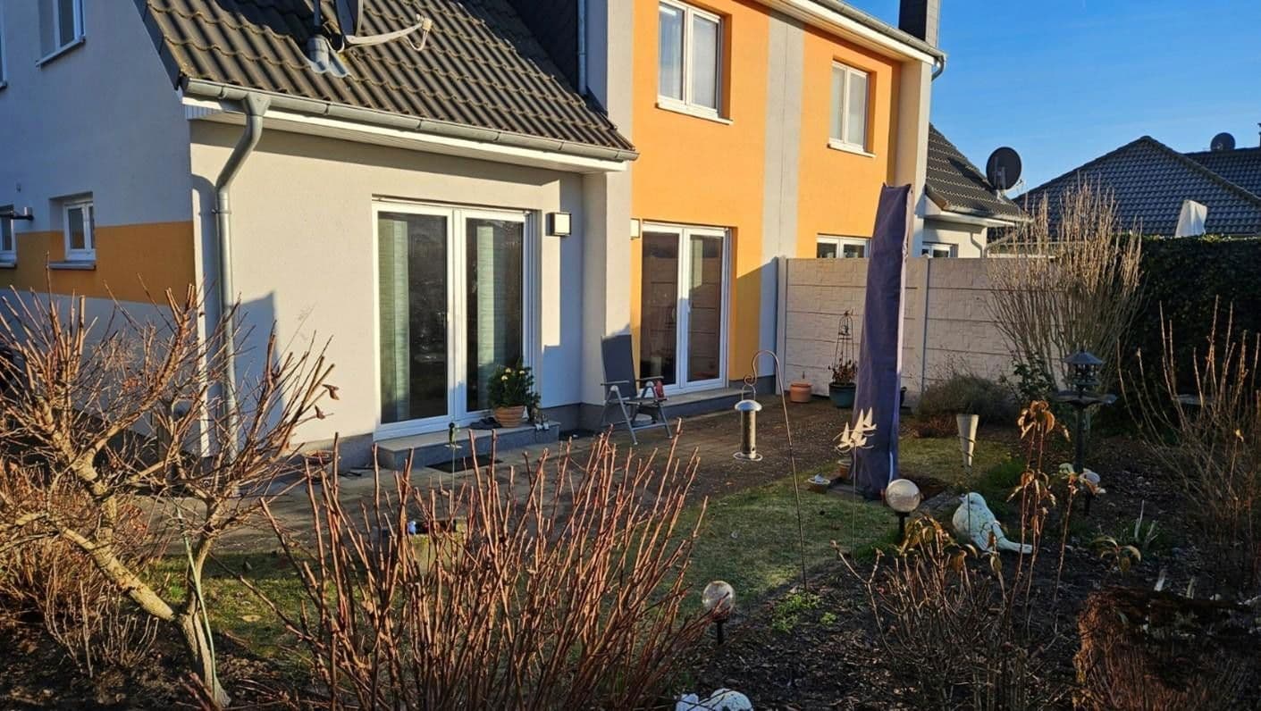 Pronájem domu 108 m², pozemek 413 m², Besanweg 11, Rostock, Mecklenburg-Vorpommern Pronájem domu 108 m², pozemek 413 m², Besanweg 11, Rostock, Mecklenburg-Vorpommern