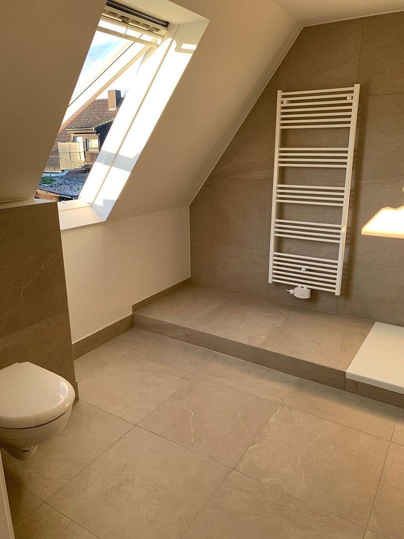 Pronájem domu 110 m², pozemek 135 m², Greven, Severní Porýní-Vestfálsko Pronájem domu 110 m², pozemek 135 m², Greven, Severní Porýní-Vestfálsko