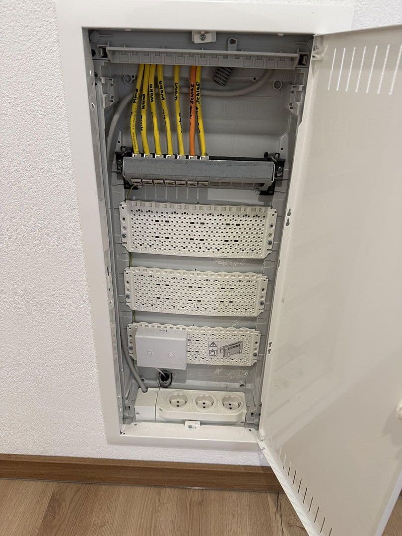 Pronájem bytu 3+1 68 m², Hirsauerstr. 24, Ludwigsburg, Bádensko-Württembersko Pronájem bytu 3+1 68 m², Hirsauerstr. 24, Ludwigsburg, Bádensko-Württembersko